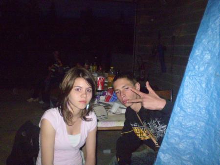 ElOdiE eT kEviiN