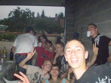 MaNoN,MaXeNcE,ClEmEnT(De DeRiEr),FrAnCoiSe,ReMi A.,ThiBaUt,ReMi L. & KeViN